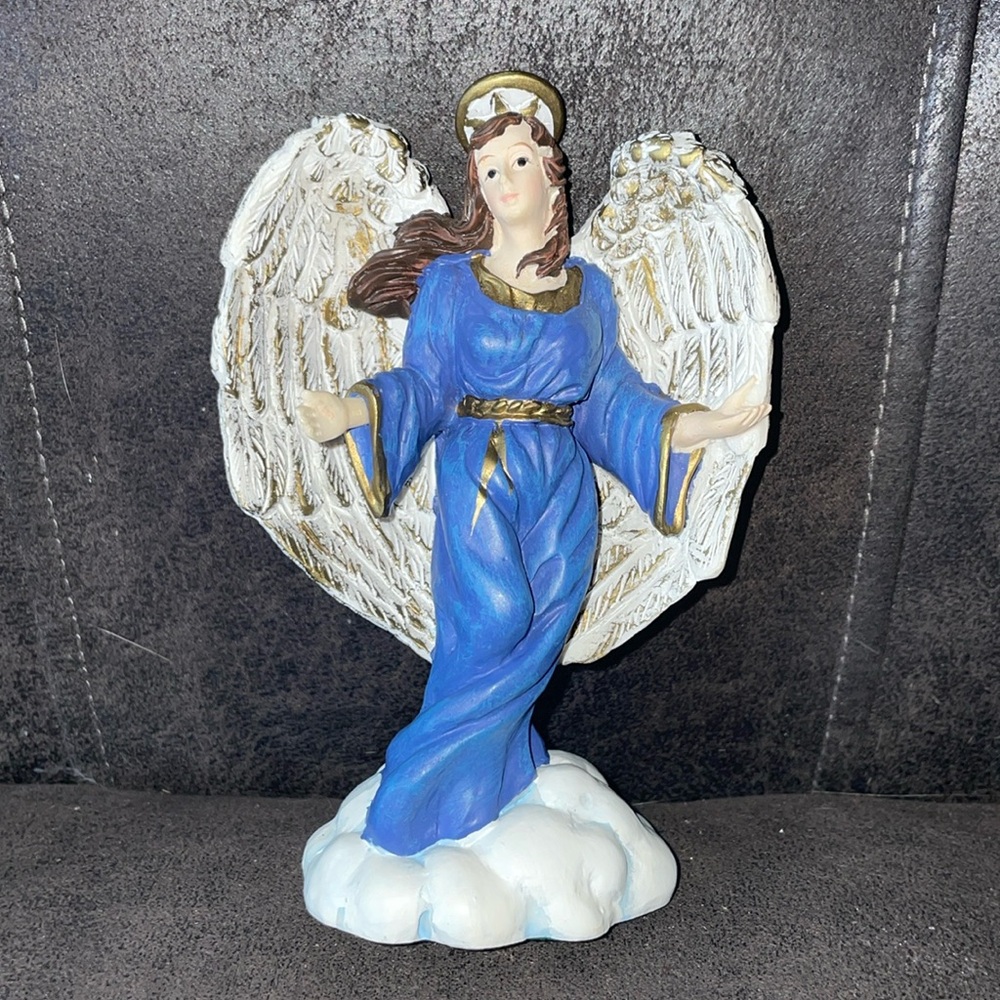 Vintage Angel Figurine Aurora by Classics Collectibles 1996